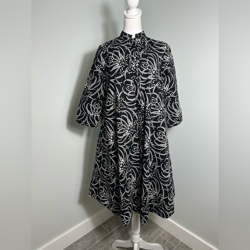 Zuri Long  Pirouette Button down Black Floral Shirt Dress Size XS